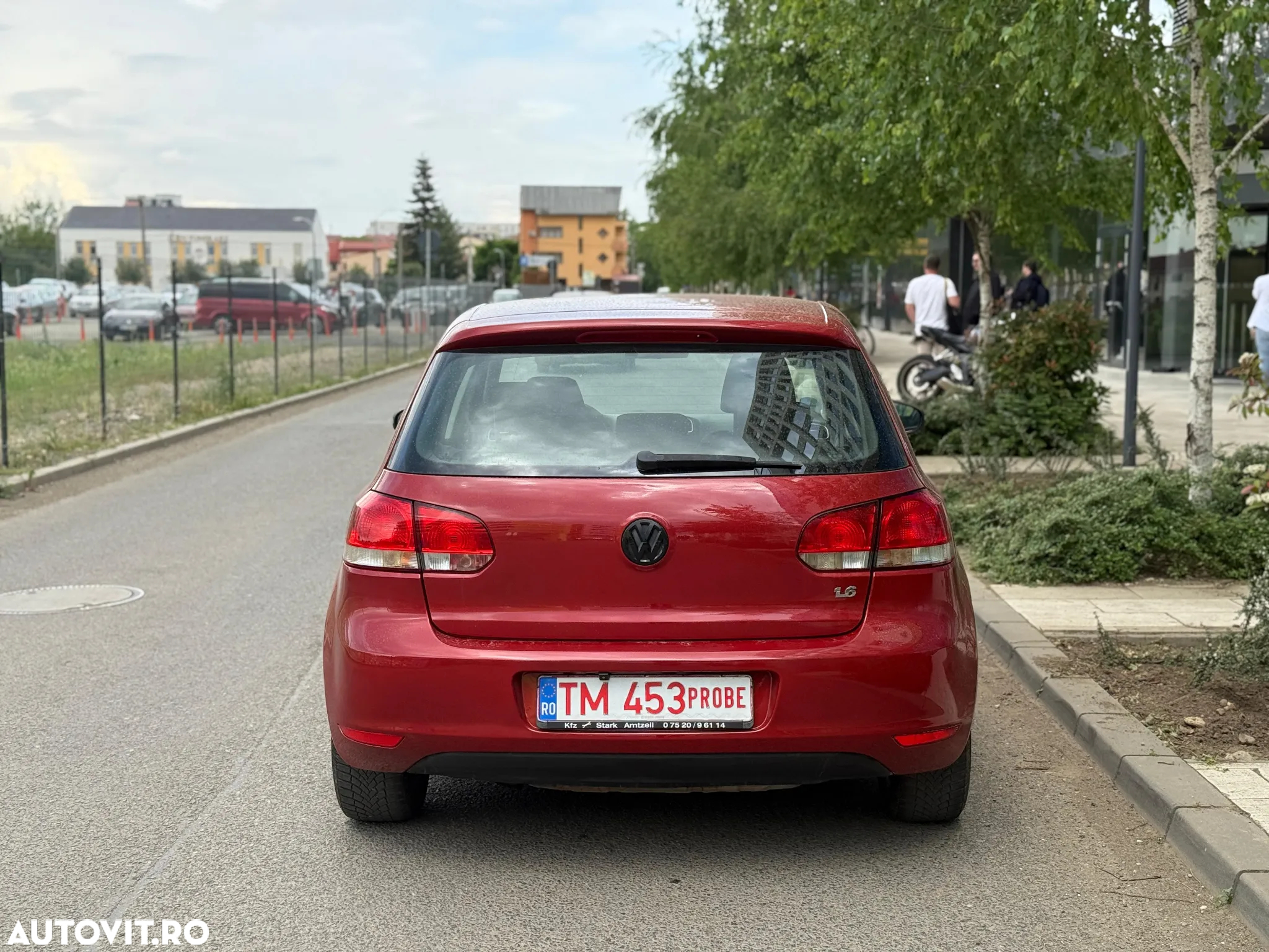 Volkswagen Golf 1.6 Comfortline - 4