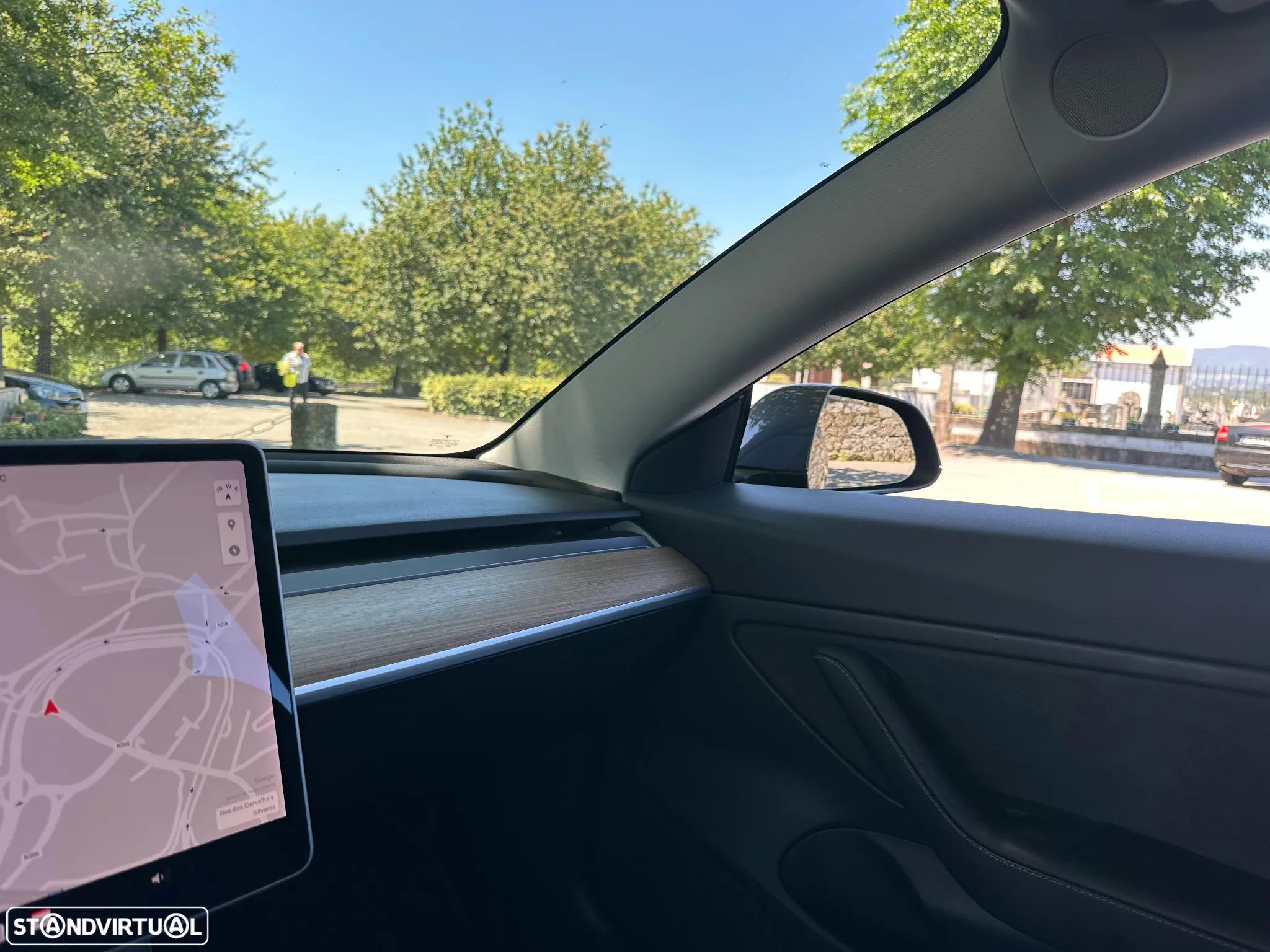 Tesla Model 3 Long Range AWD Dual Motor - 24