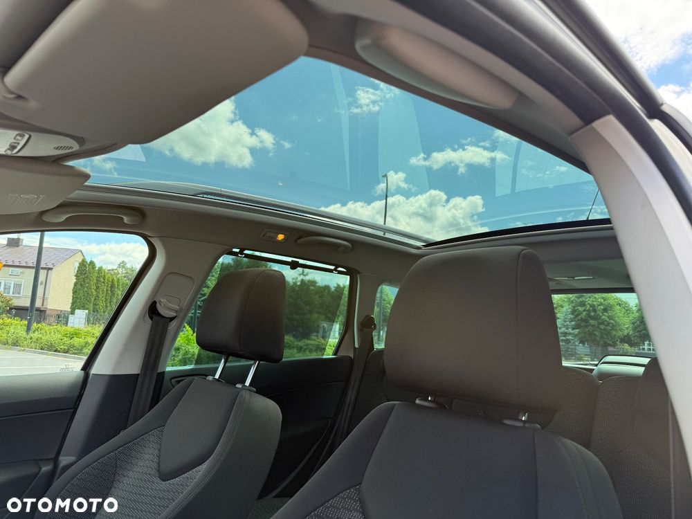 Peugeot 308 HDi FAP 110 (Blue Lion) Premium - 10