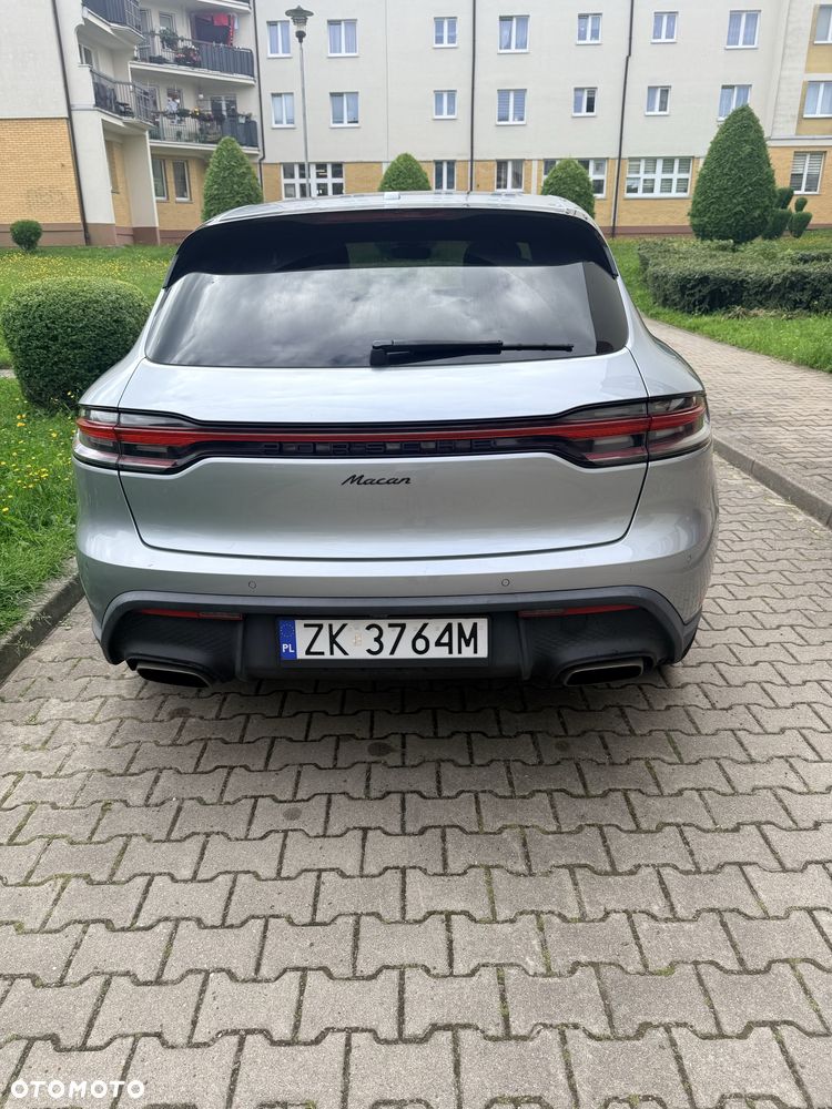 Porsche Macan - 4