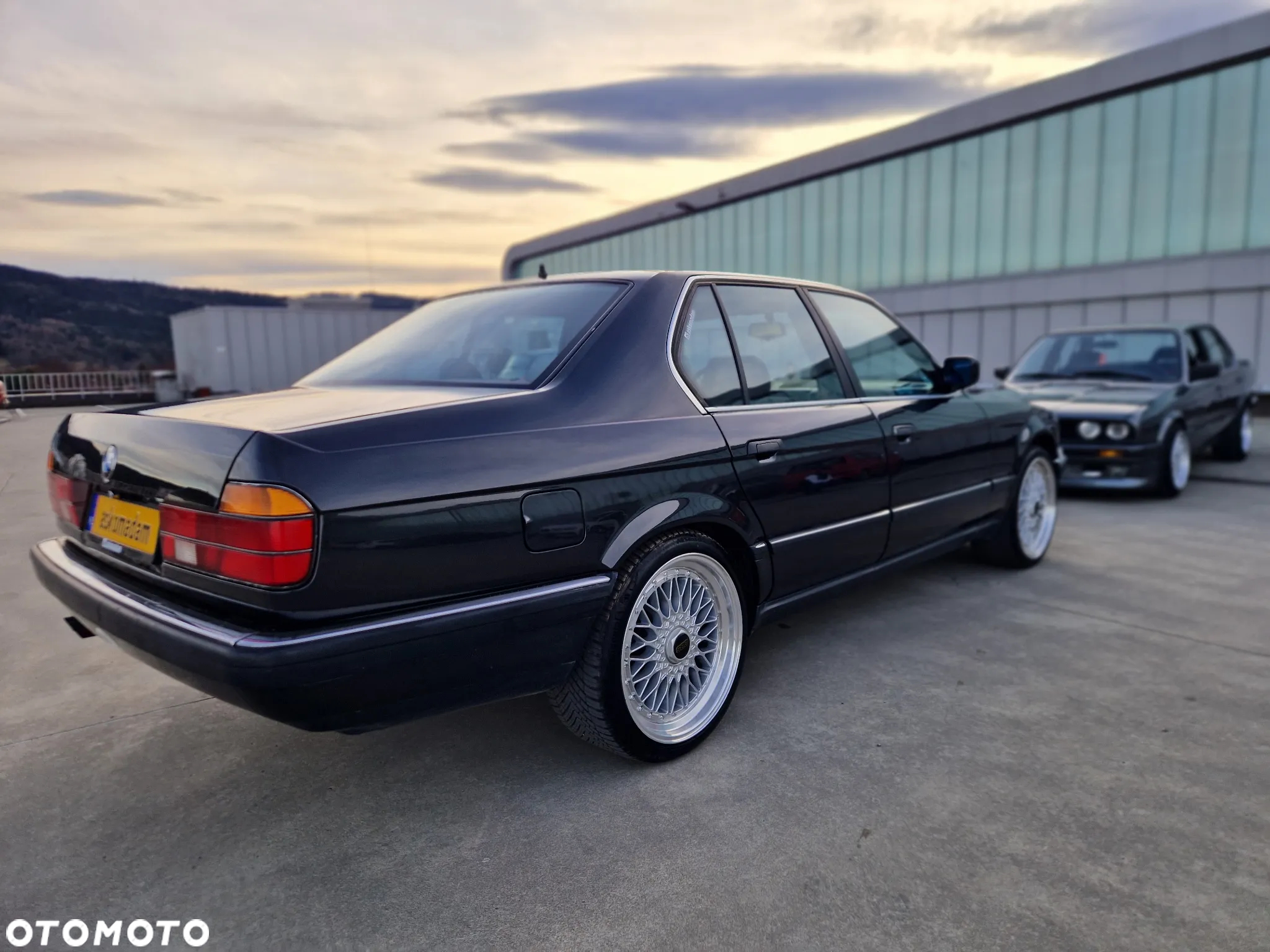 BMW Seria 7 - 38