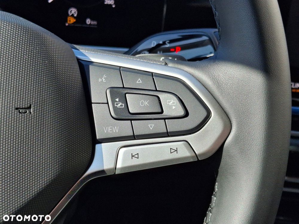 Volkswagen Passat - 28