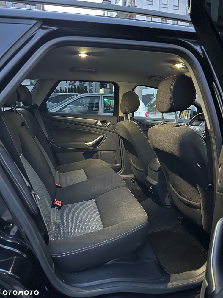 Ford Mondeo 1.6 TDCi ECOnetic Start-Stopp Trend - 16