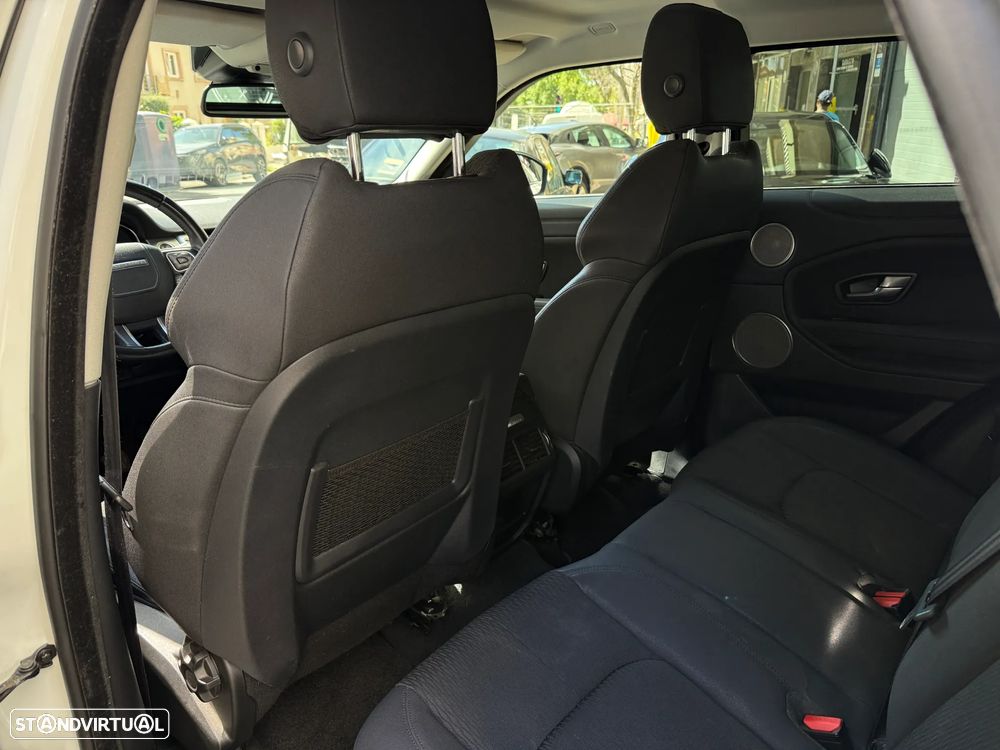 Land Rover Range Rover Evoque 2.0 eD4 SE Dynamic - 14