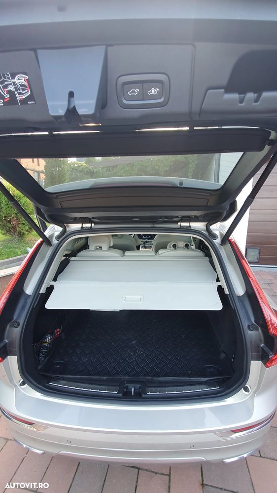 Volvo XC 60 D5 AWD Geartronic Inscription - 2