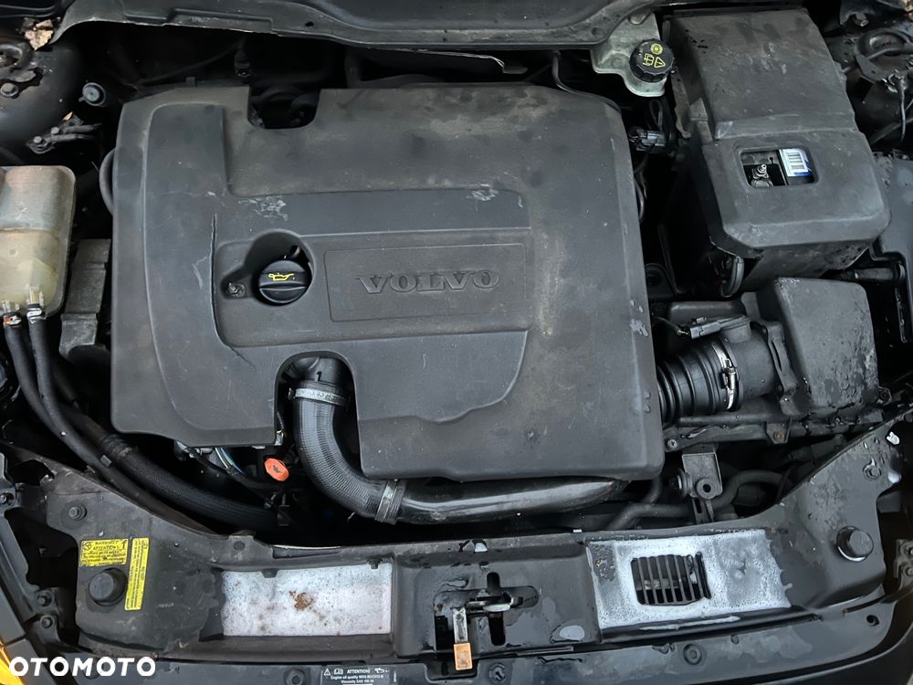 Volvo V50 1.6D Momentum - 25