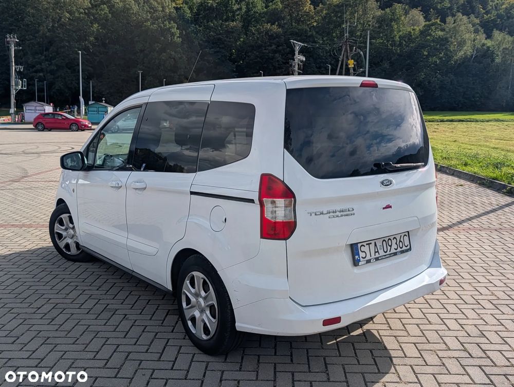 Ford Tourneo Courier - 3