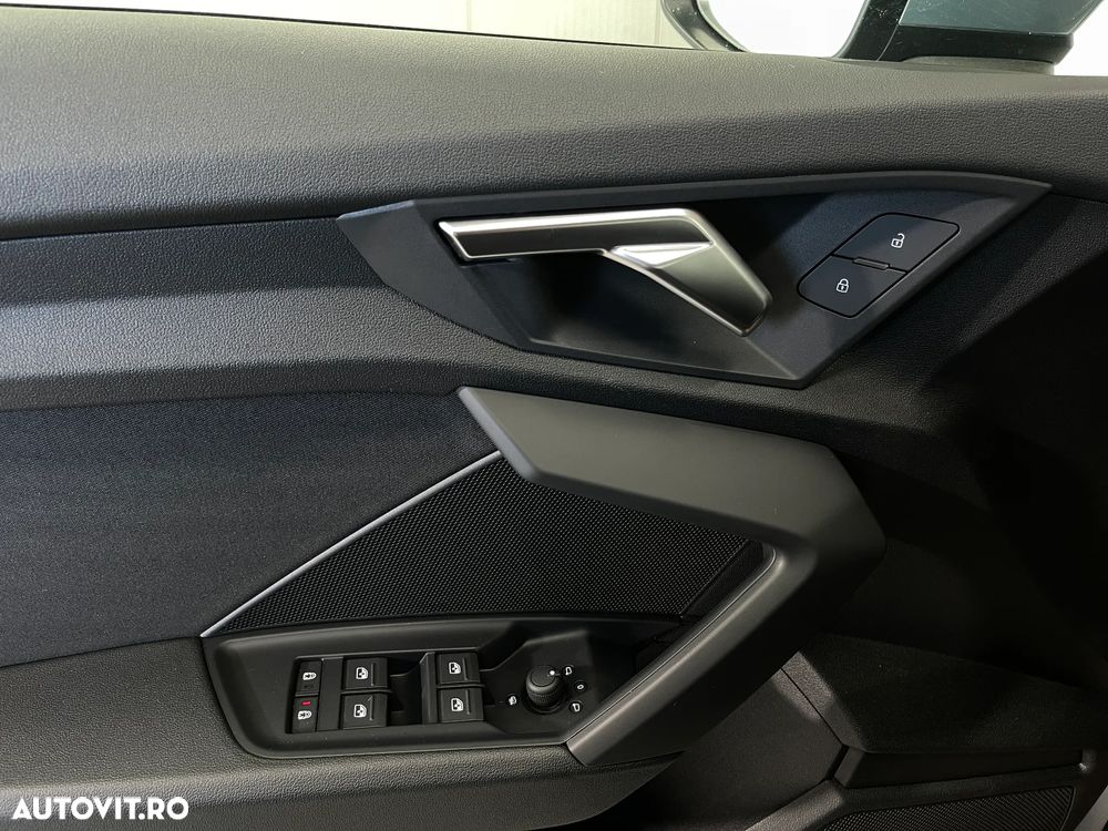 Audi A3 2.0 30 TDI Advanced - 20