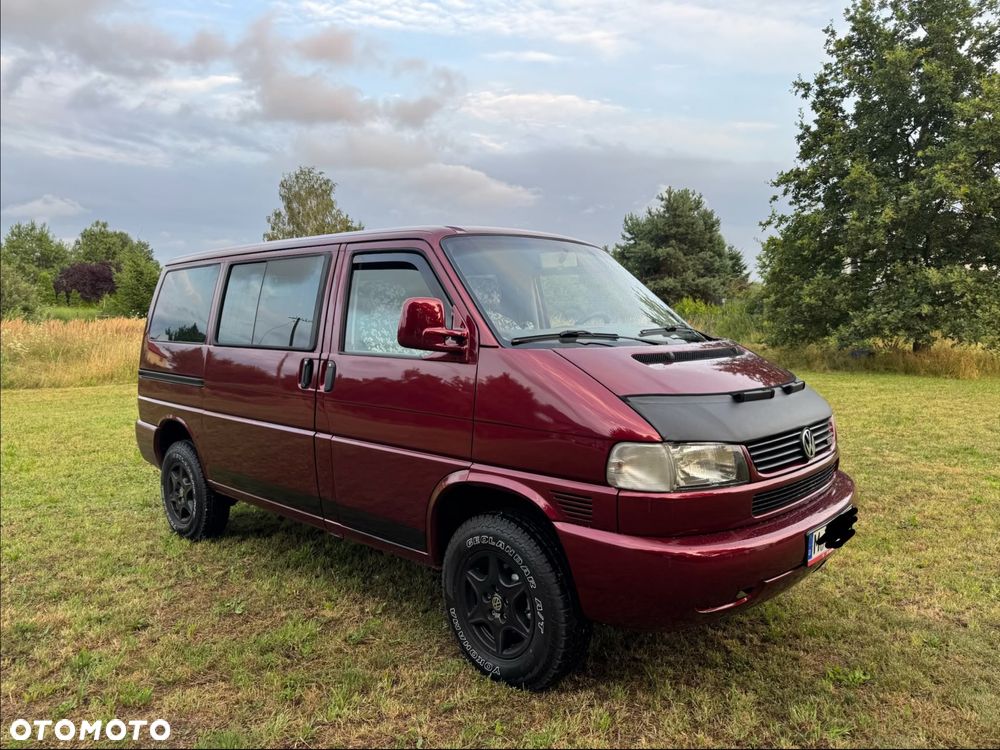 Volkswagen Multivan - 2