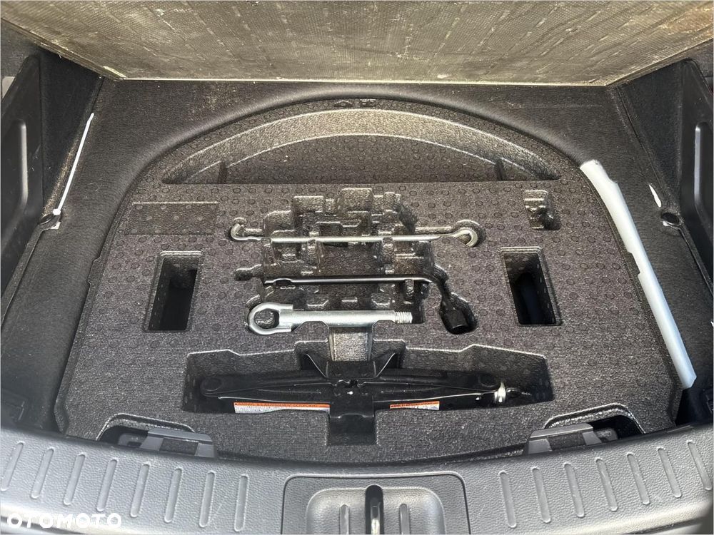 Toyota Corolla 1.8 Hybrid Active - 16