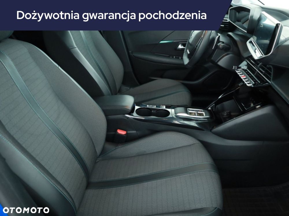 Peugeot 208 - 9