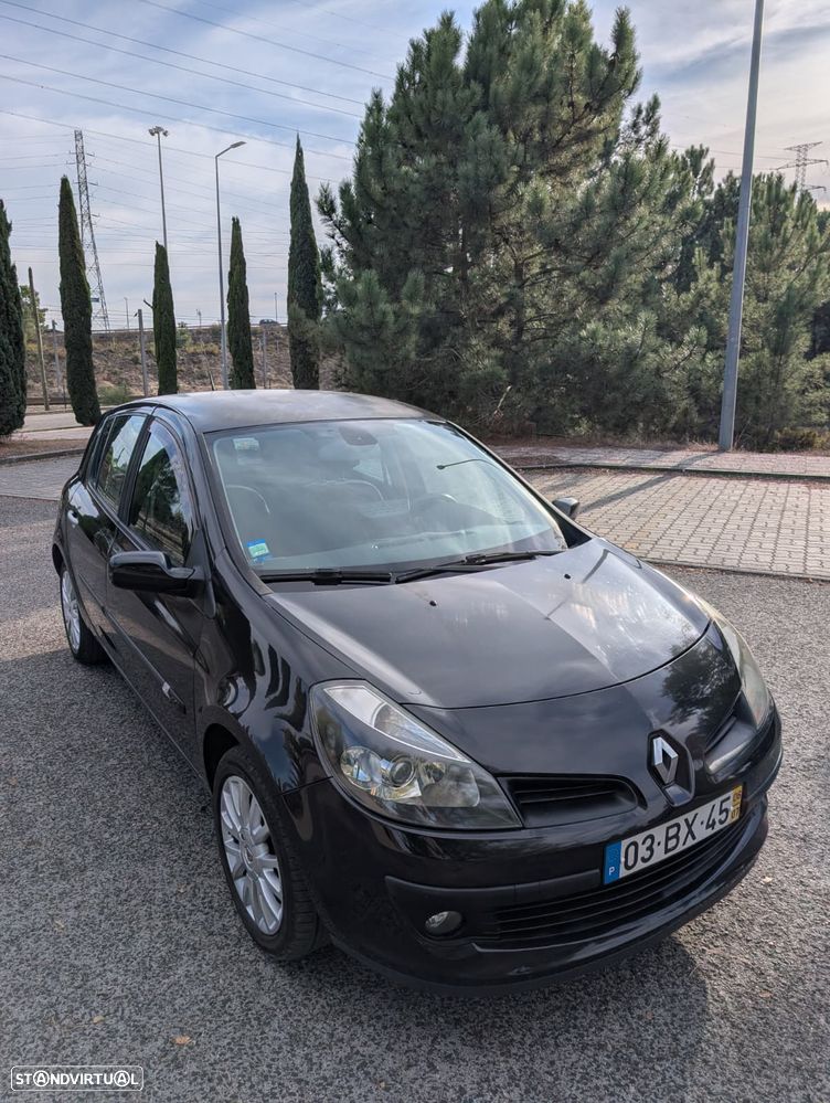 Renault Clio 1.5 dCi Dynamique S - 3