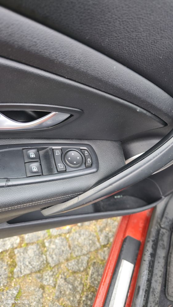 Renault Mégane 2.0 dCi Dynamique Luxe - 9