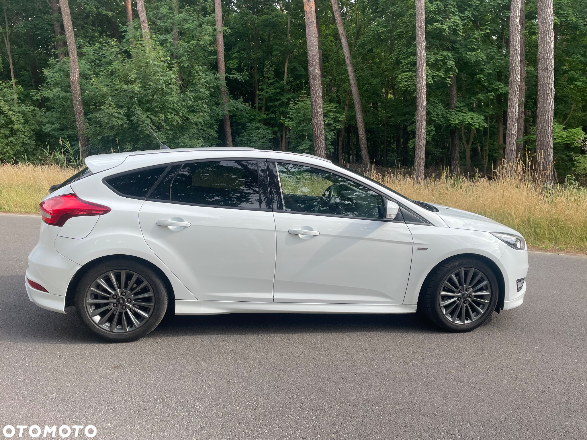 Ford Focus 1.5 EcoBoost ST-Line ASS - 6