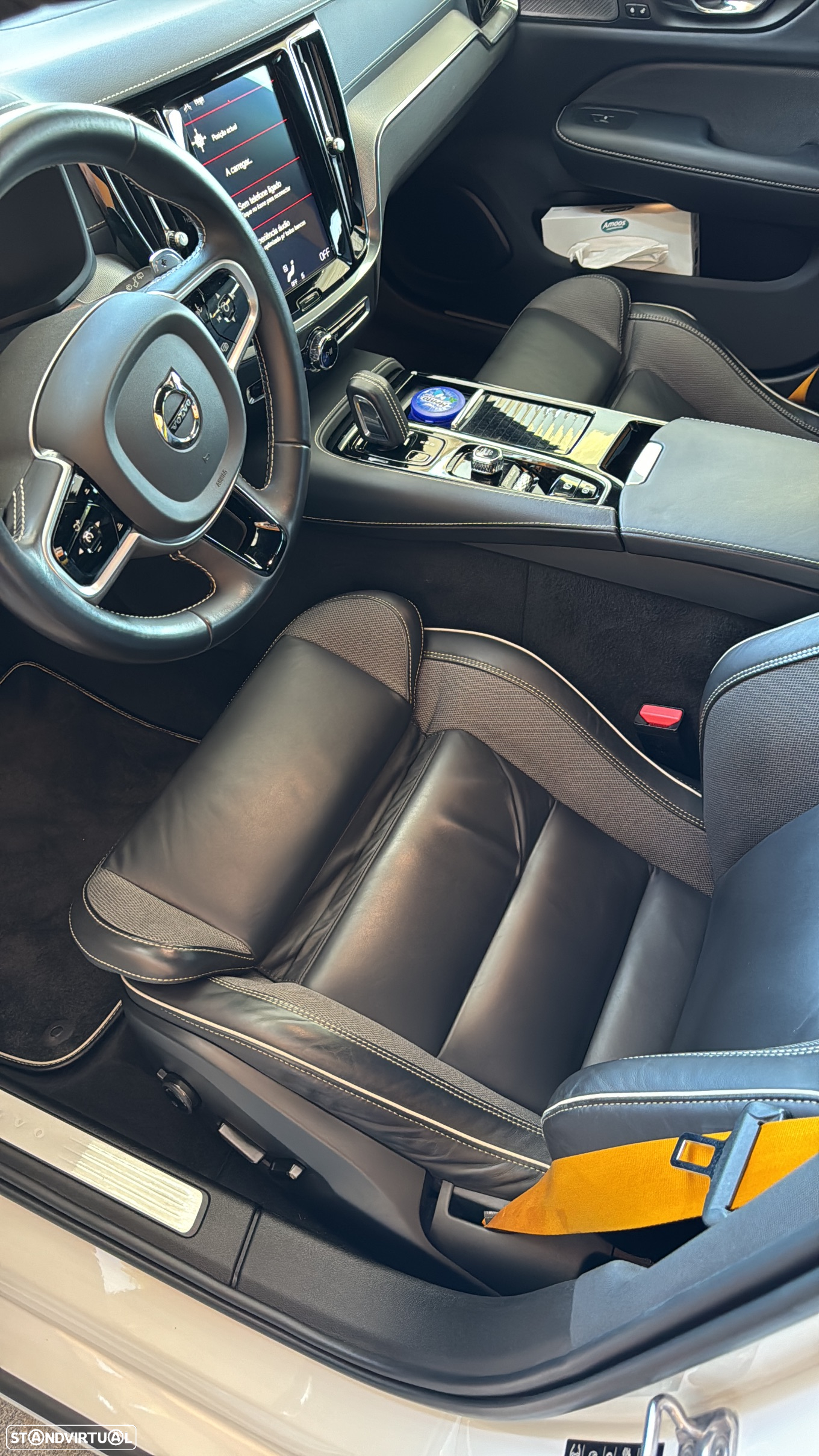 Volvo V60 2.0 T8 AWD TE Polestar Engine - 10