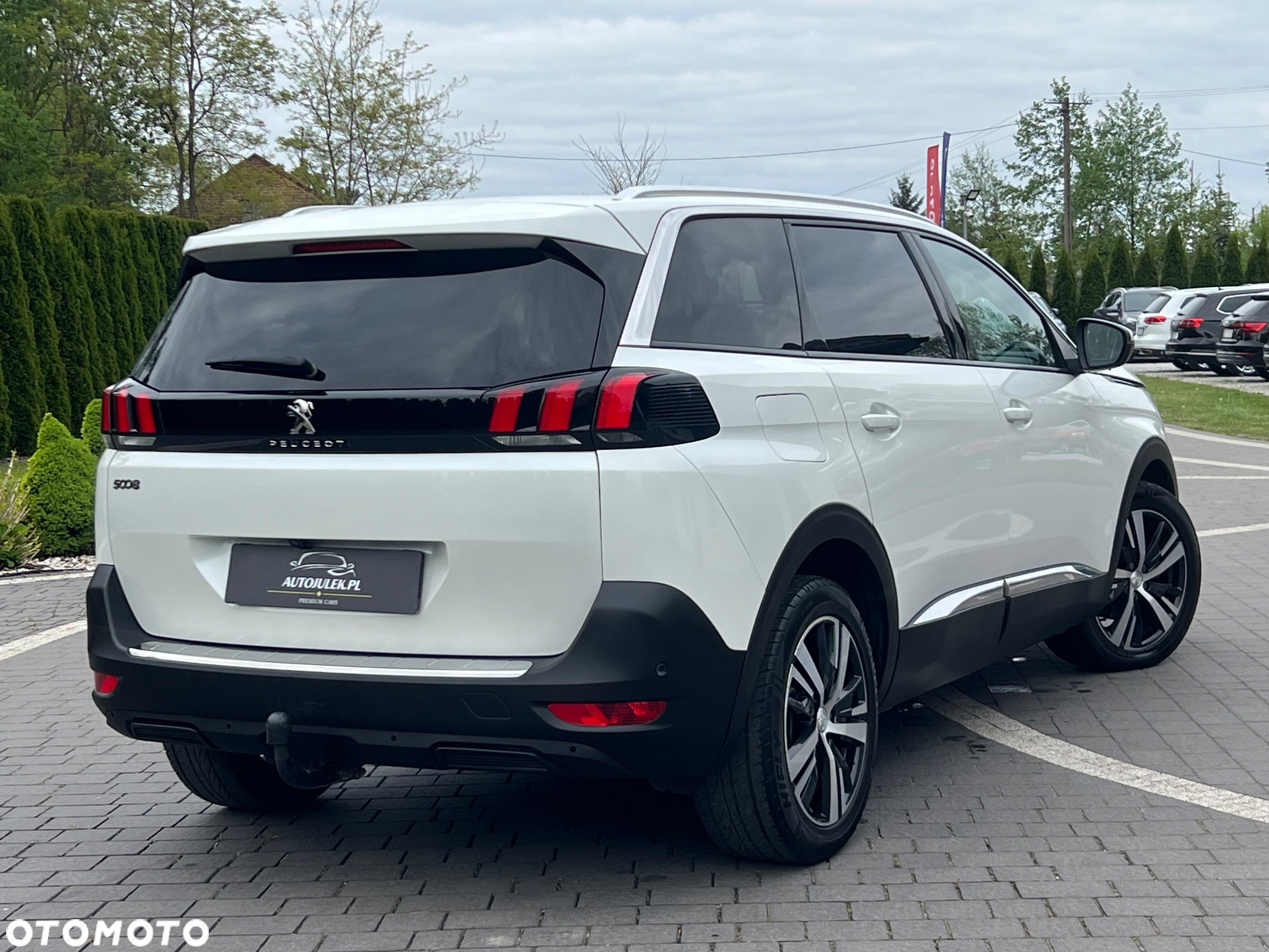 Peugeot 5008 1.5 BlueHDi Allure S&S EAT8 - 10