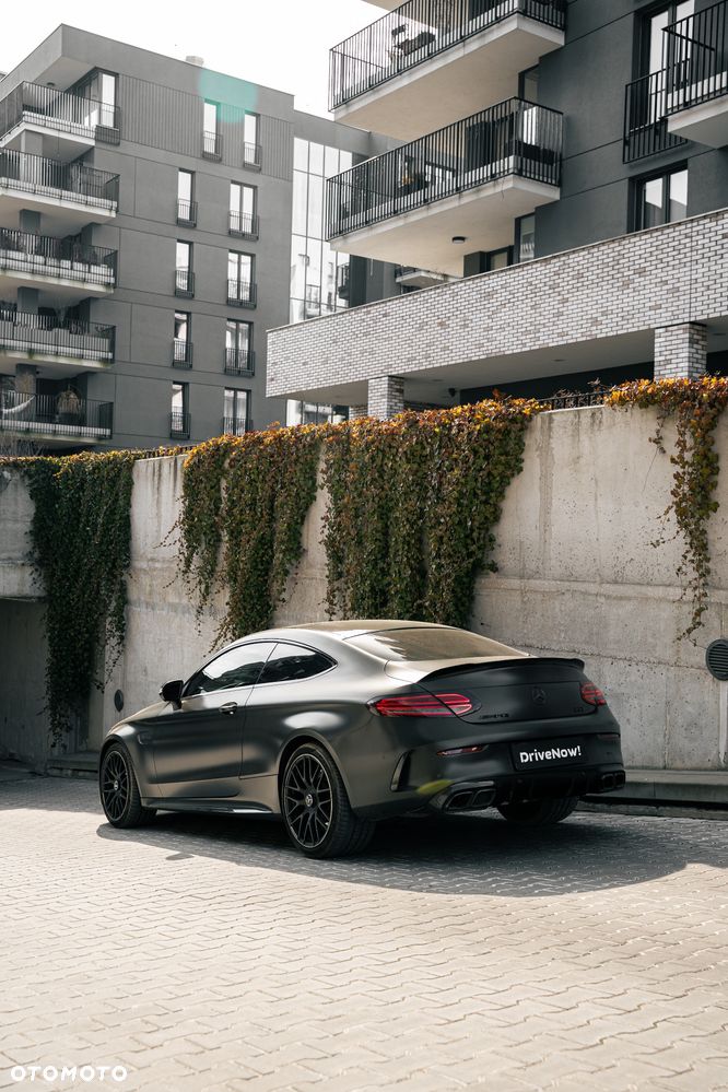 Mercedes-Benz Klasa C 63 AMG 9G-TRONIC - 32