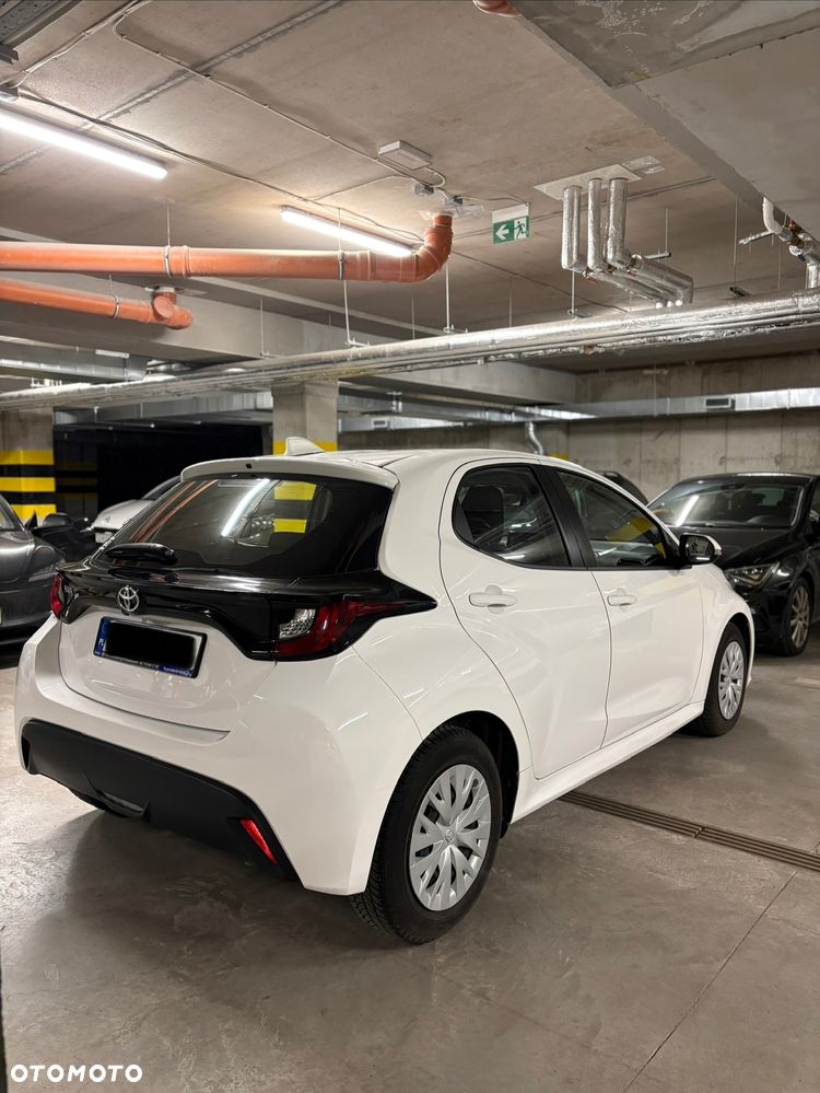 Toyota Yaris 1.5 Comfort - 4