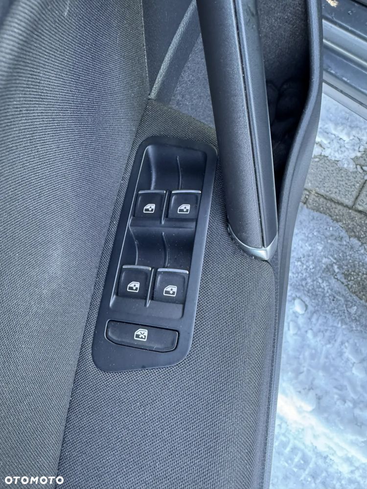 Volkswagen Golf 1.5 TSI BlueMotion ACT Highline - 20