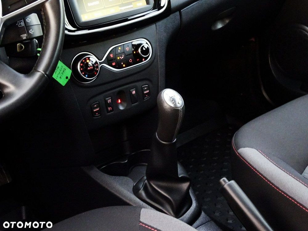 Dacia Logan TCe 90 S&S Stepway Celebration - 34