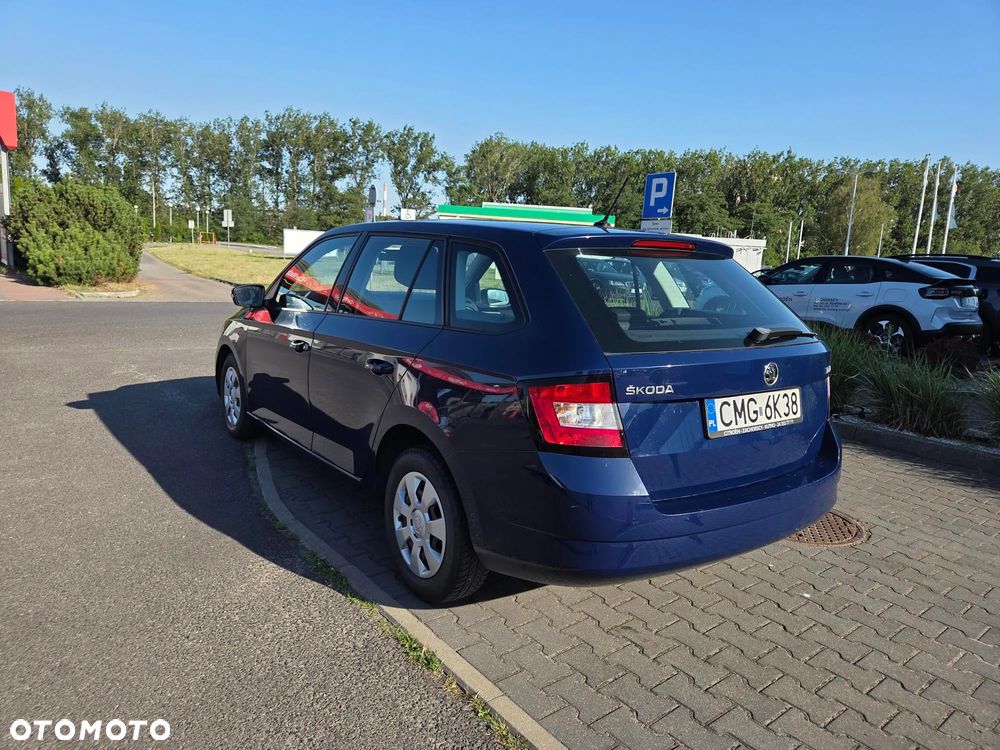 Skoda Fabia 1.2 TSI Active - 4