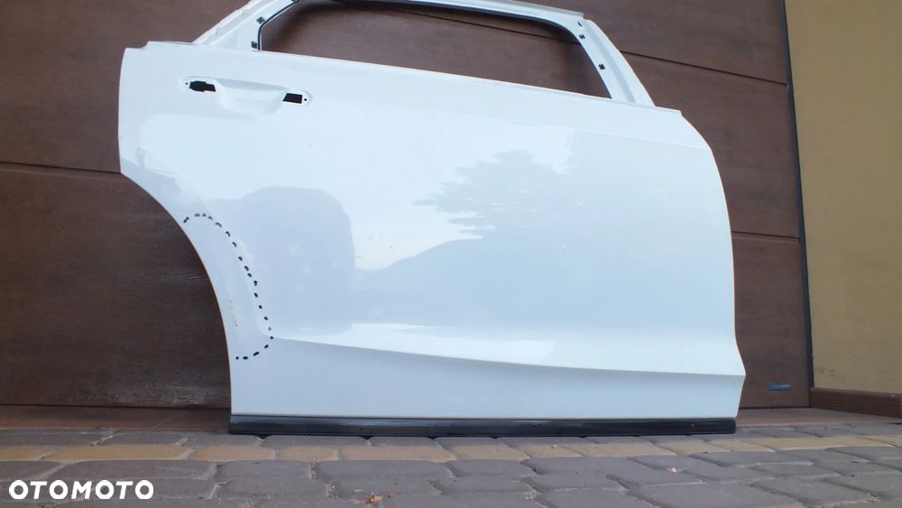 Drzwi tylne prawe Audi A8 4N0 Long - 3