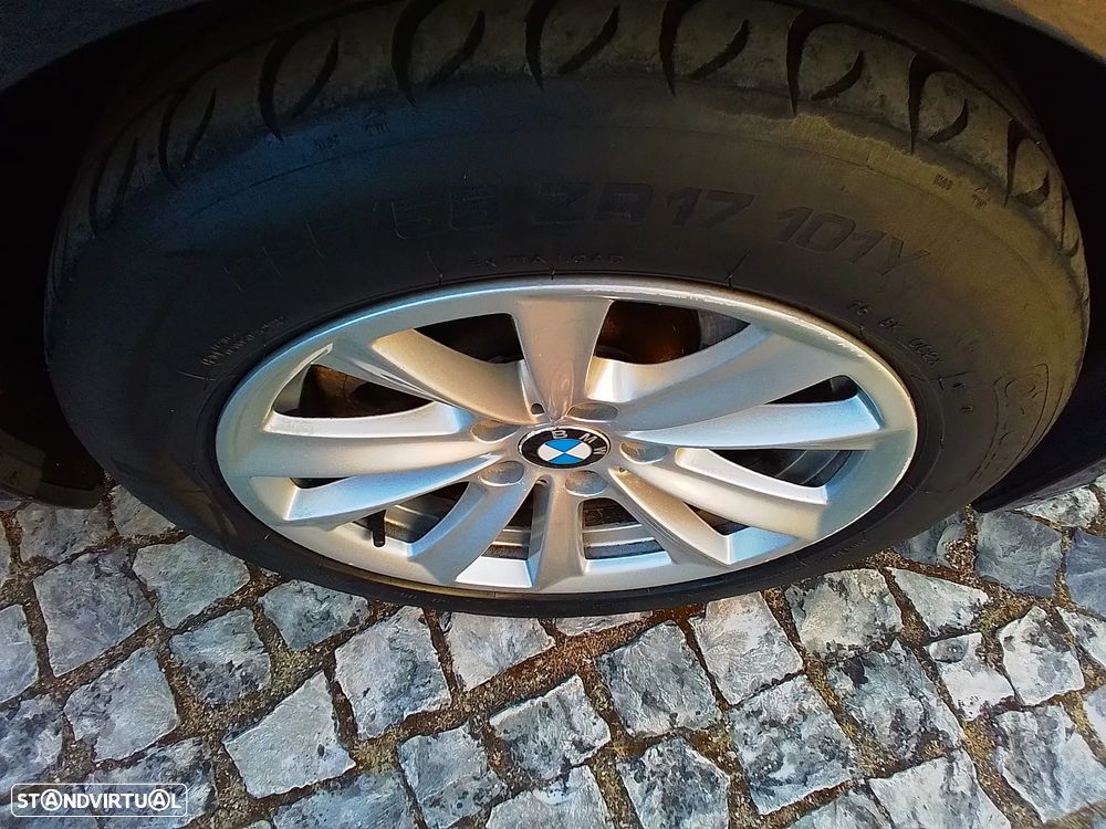 BMW 520 d Touring Aut. Luxury Line - 26