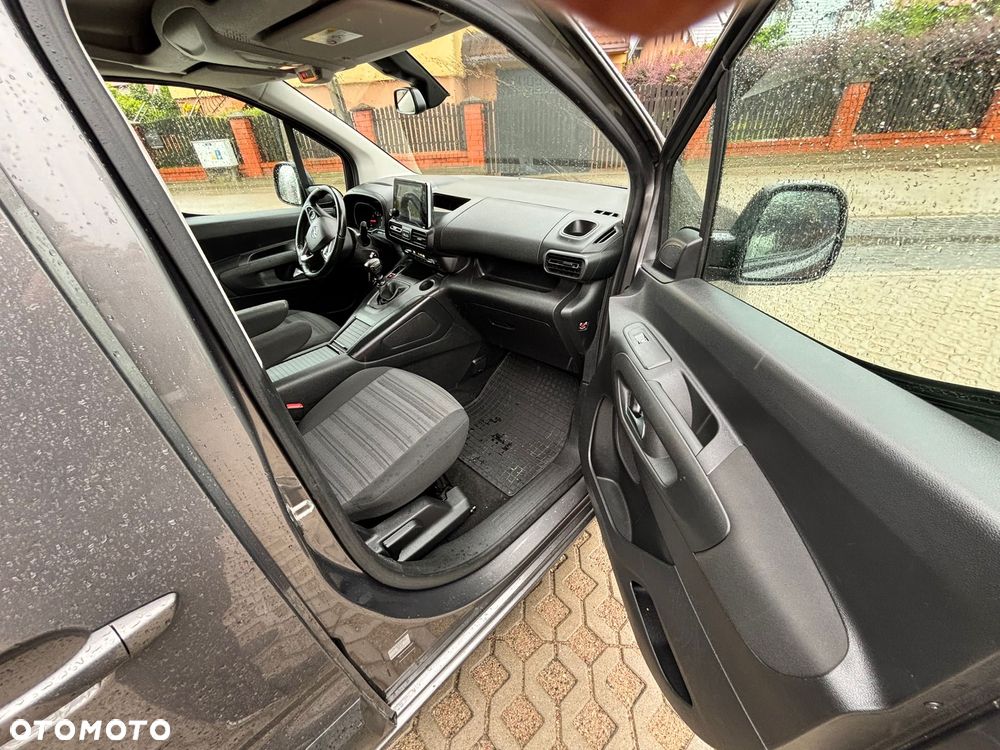 Opel Combo 1.5 CDTI Elegance Plus S&S - 9