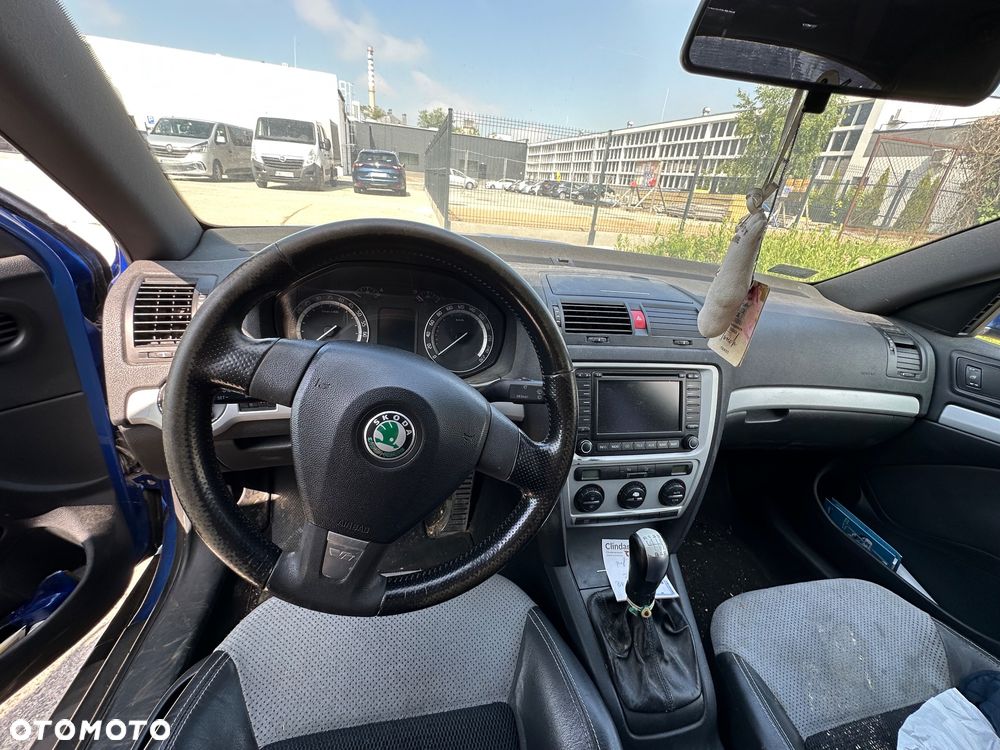 Skoda Octavia 2.0 TFSI RS - 6