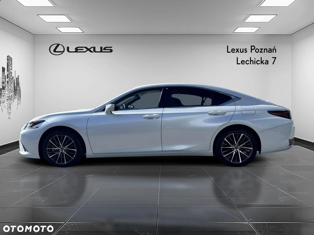Lexus ES - 2