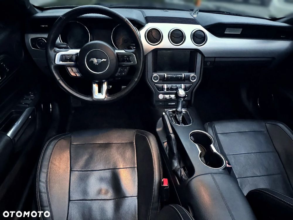 Ford Mustang 2.3 EcoBoost - 9
