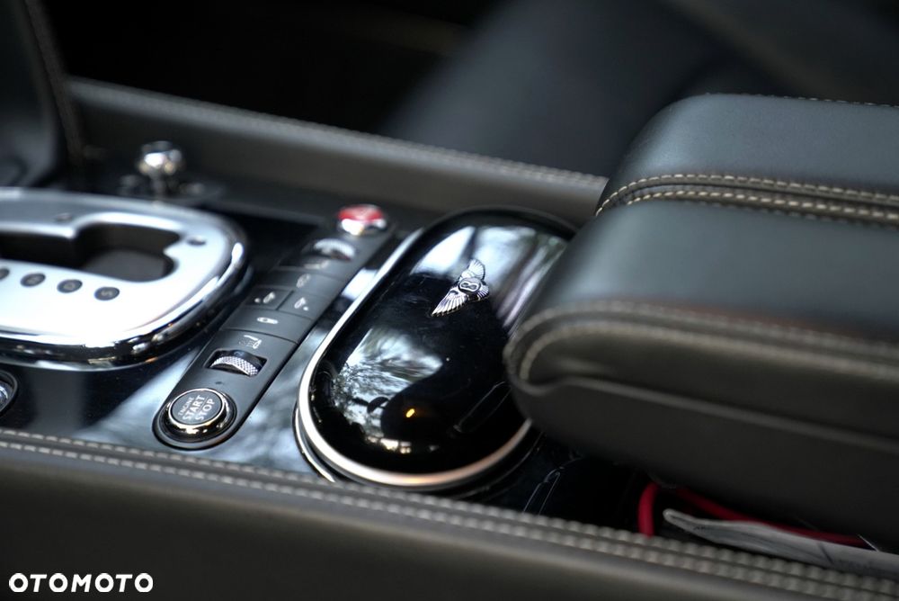 Bentley Continental GT - 16