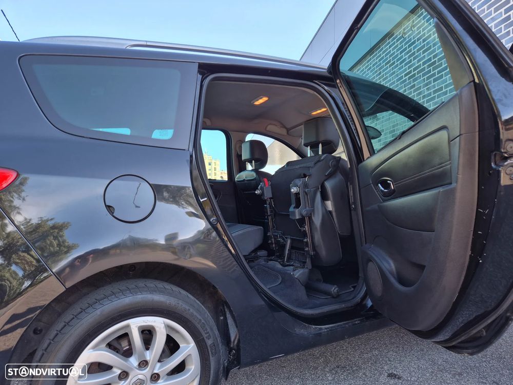 Renault Scénic 1.6 dCi Expression SS - 9