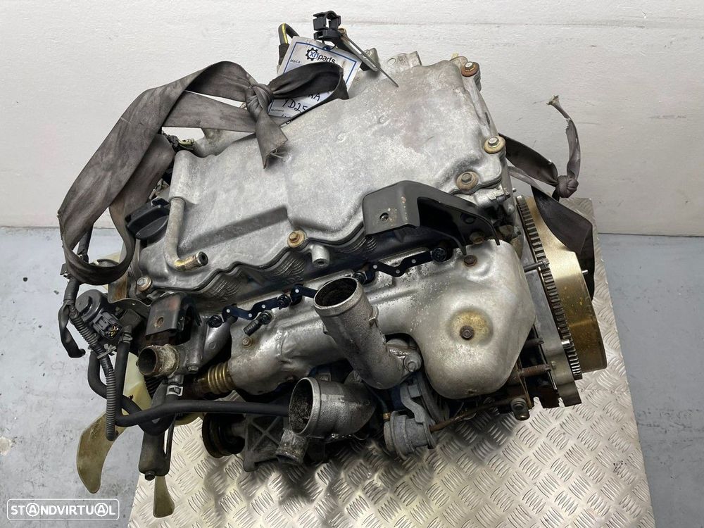 Motor NISSAN NP300 PICKUP (D22) 2.5 dCi 4x4 | 04.08 -  Usado REF. YD25 - 2