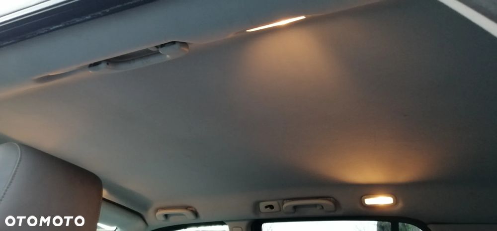 Mercedes-Benz ML - 12