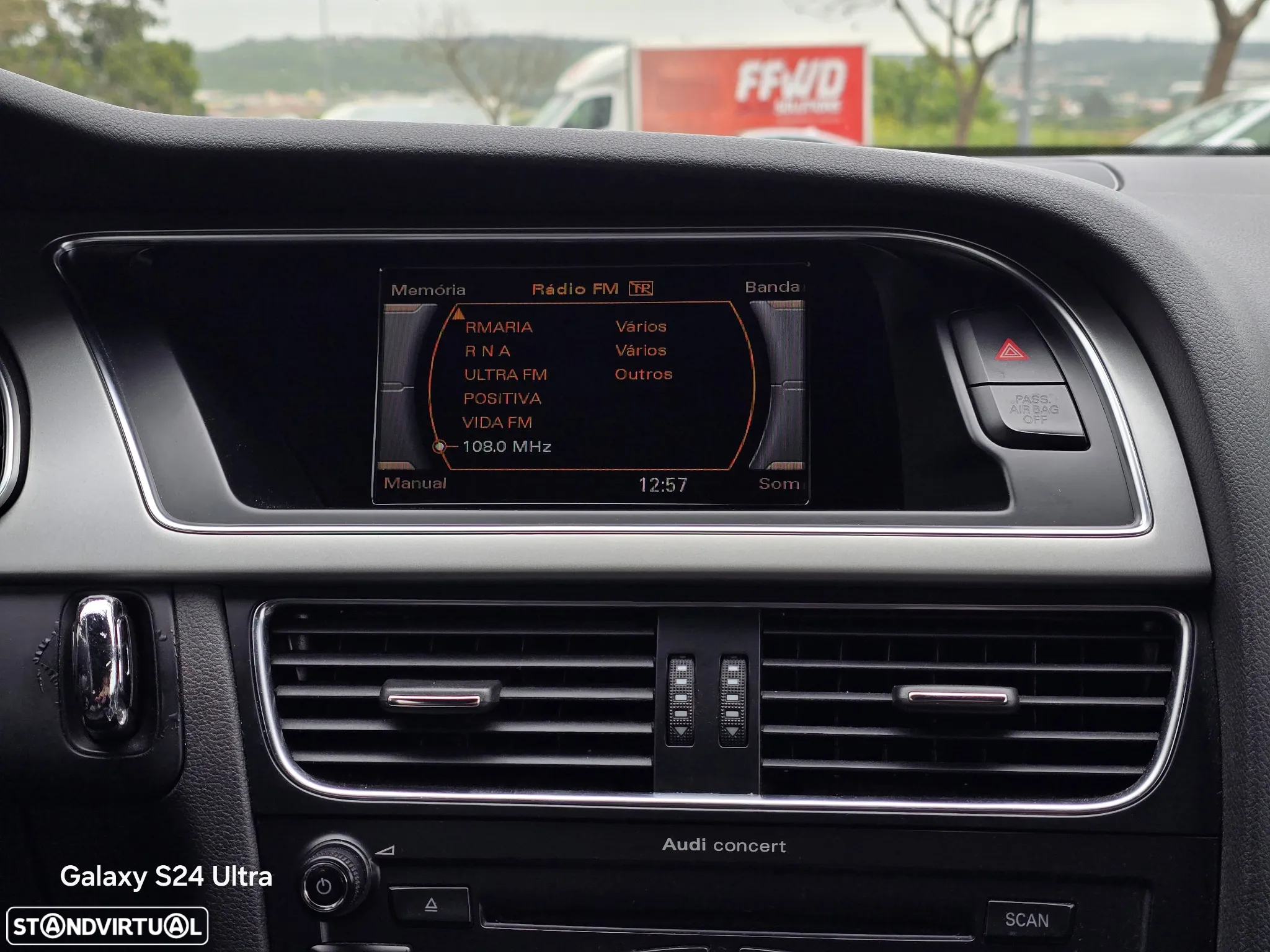 Audi A5 Cabrio 2.0 TDi S-line - 24