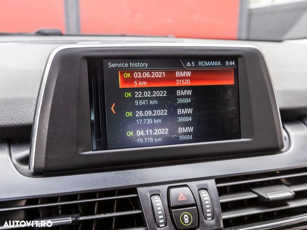 BMW Seria 2 216d Advantage - 23