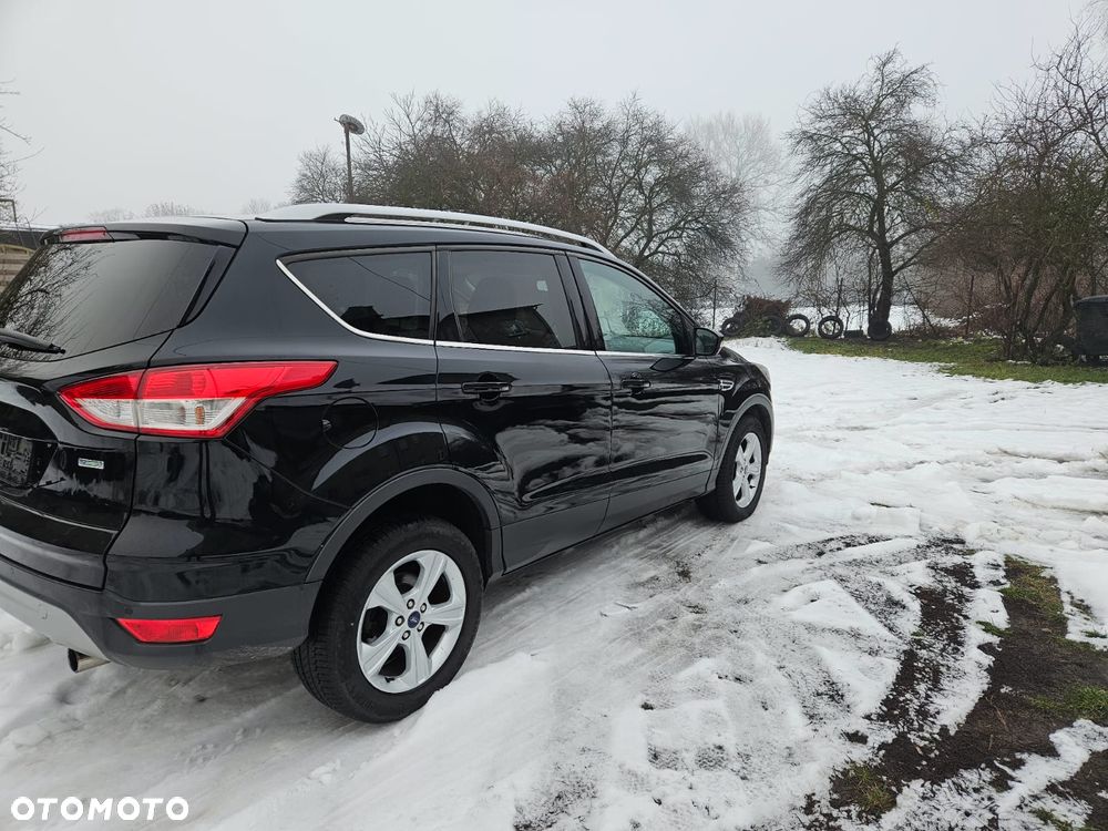 Ford Kuga - 13