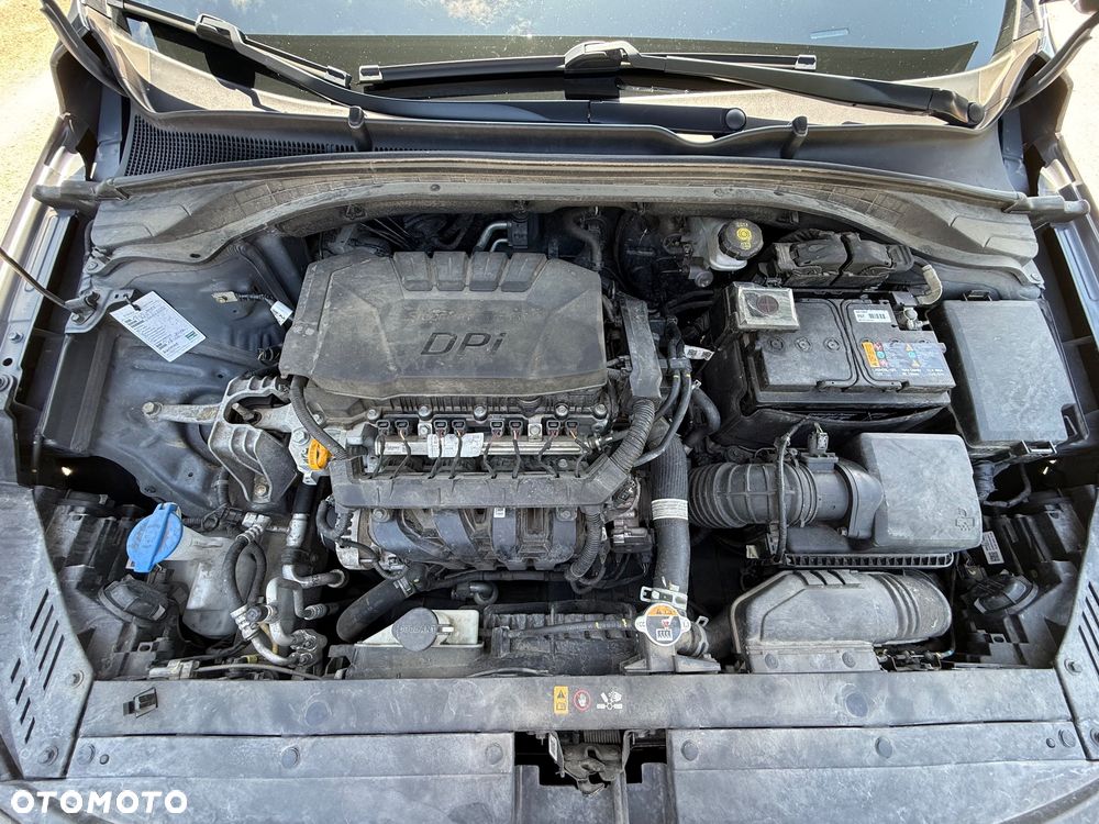 Hyundai i30 1.5 DPI Classic + - 13