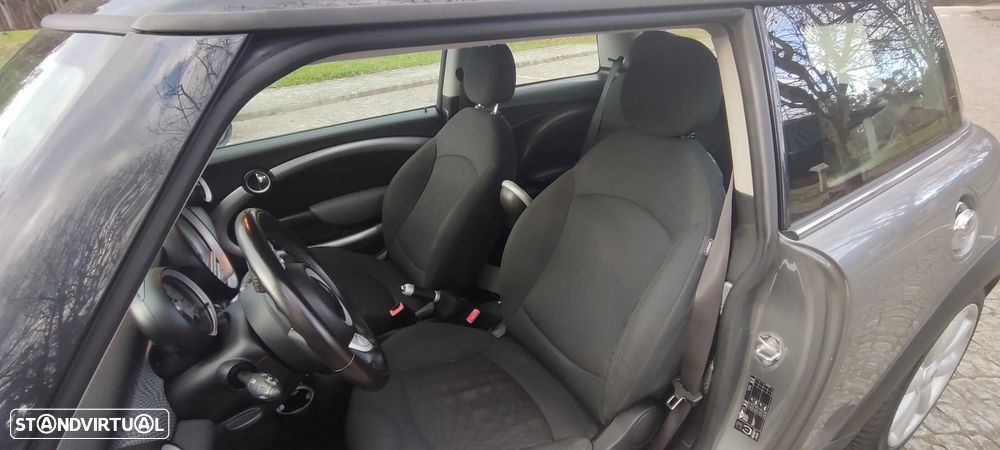 MINI 3 Portas Cooper S - 24