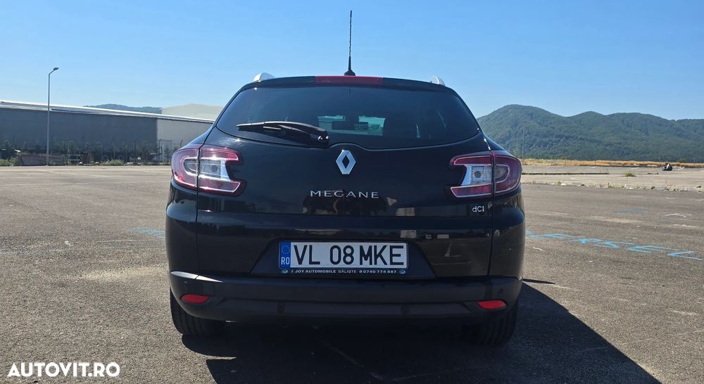 Renault Megane ENERGY dCi 130 Start & Stop Bose Edition - 4