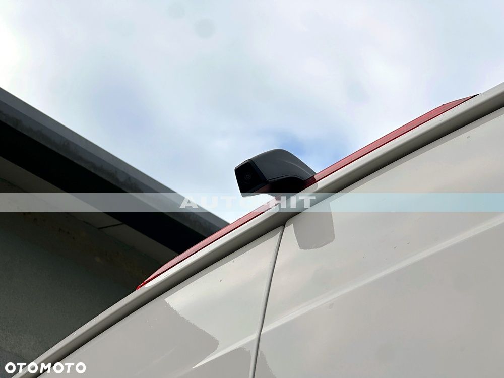 Volkswagen Crafter - 11