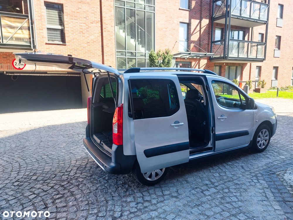 Peugeot Partner Kombi 110 Premium - 23