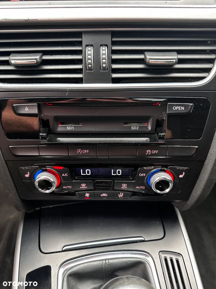 Audi A4 Avant 2.0 TDI DPF clean diesel Ambiente - 21