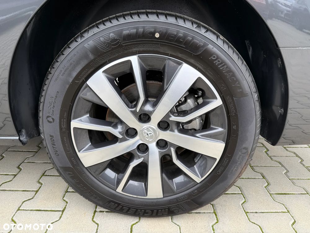 Toyota Proace Verso 2.2 D4-D Long Family - 27