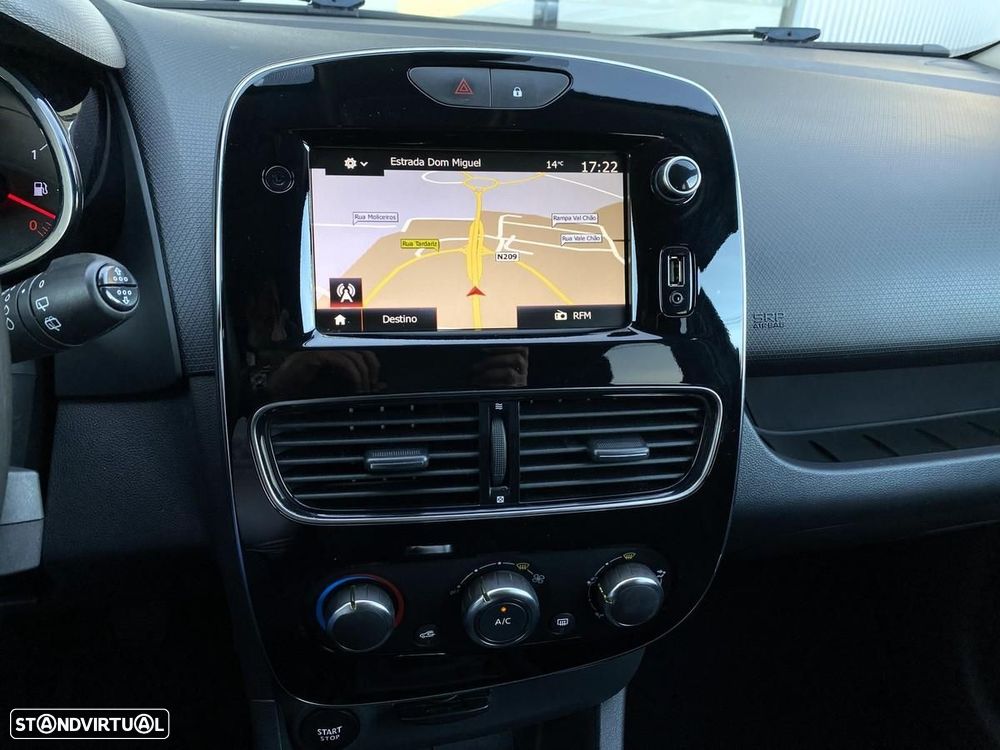 Renault Clio Sport Tourer 1.5 dCi Limited - 17