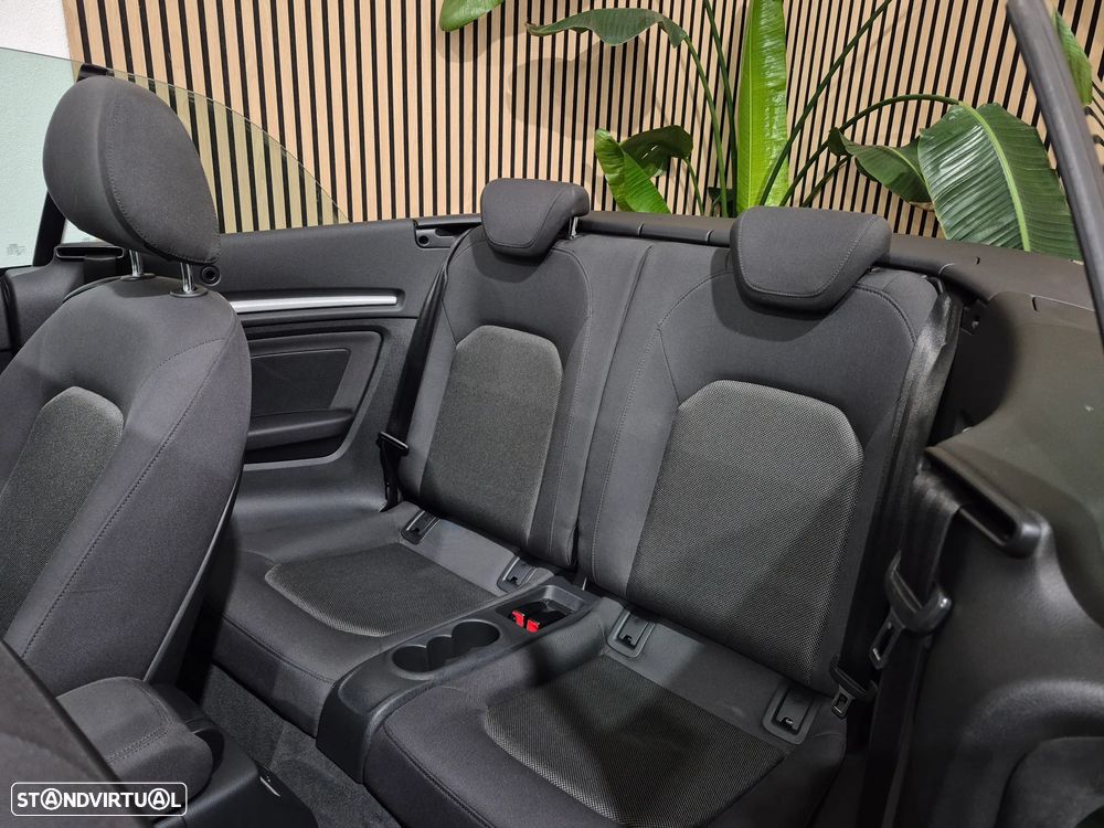 Audi A3 Cabrio 1.6 TDi Sport - 22