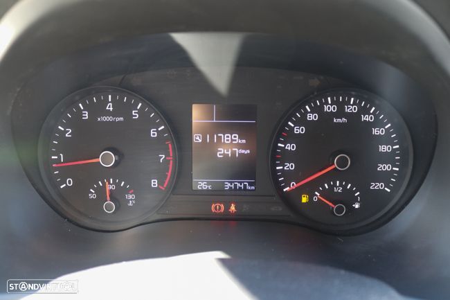 Kia Stonic 1.2 MPi Dynamic - 9