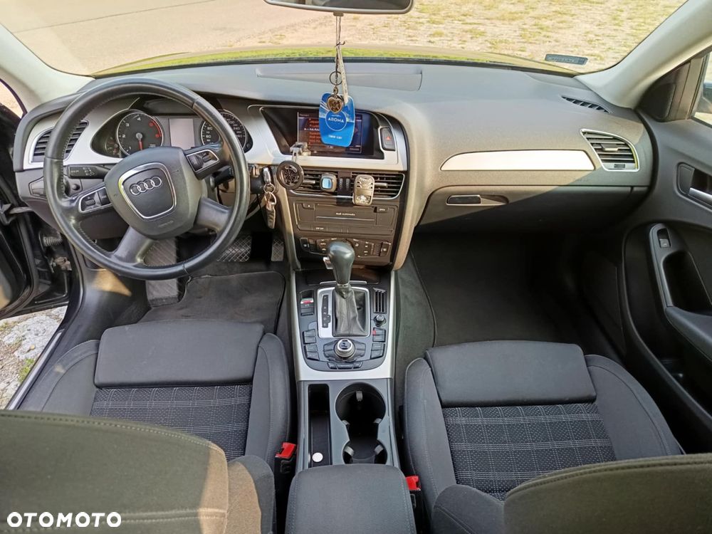 Audi A4 Avant 2.0 TDI DPF multitronic Ambition - 15