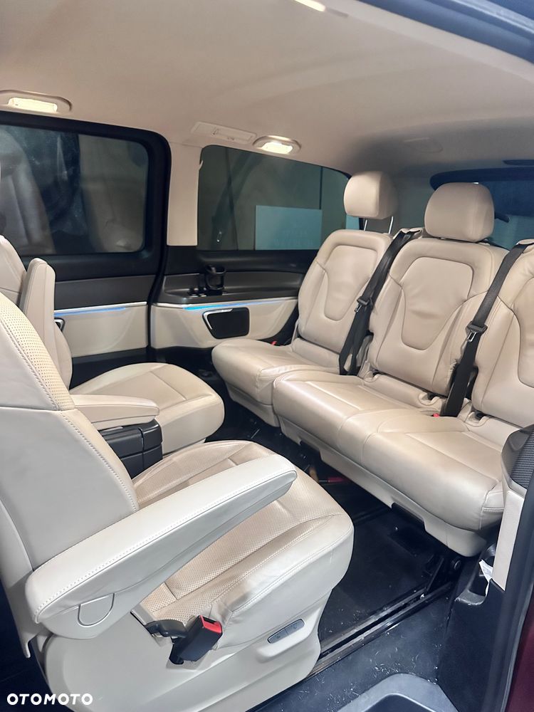 Mercedes-Benz Klasa V 300 d 4-Matic Avantgarde 9G-Tronic (d³ugi) - 6